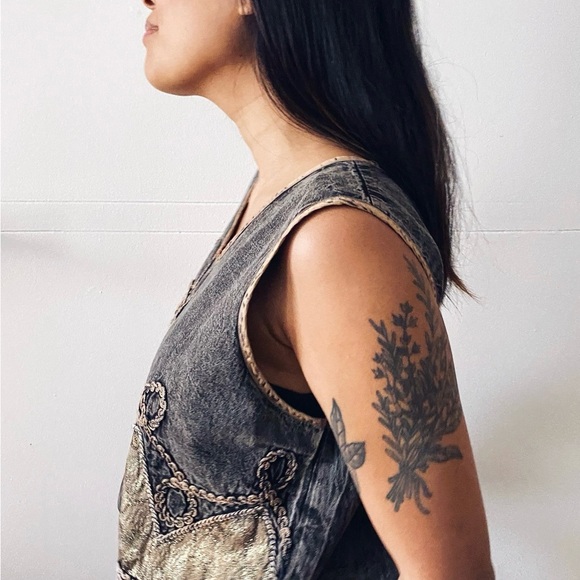 Vintage 90s tie dye jeans top, camisole on a light denim - Picture 4 of 5